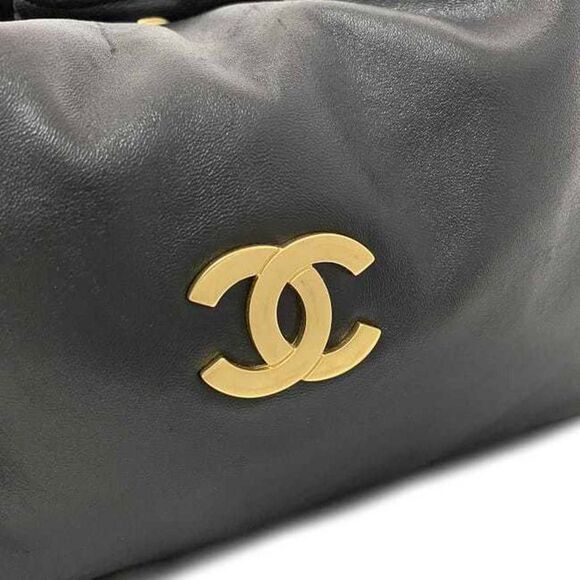 Chanel Black Leather Tote Bag (Pre-Owned) - Picture 7 of 10